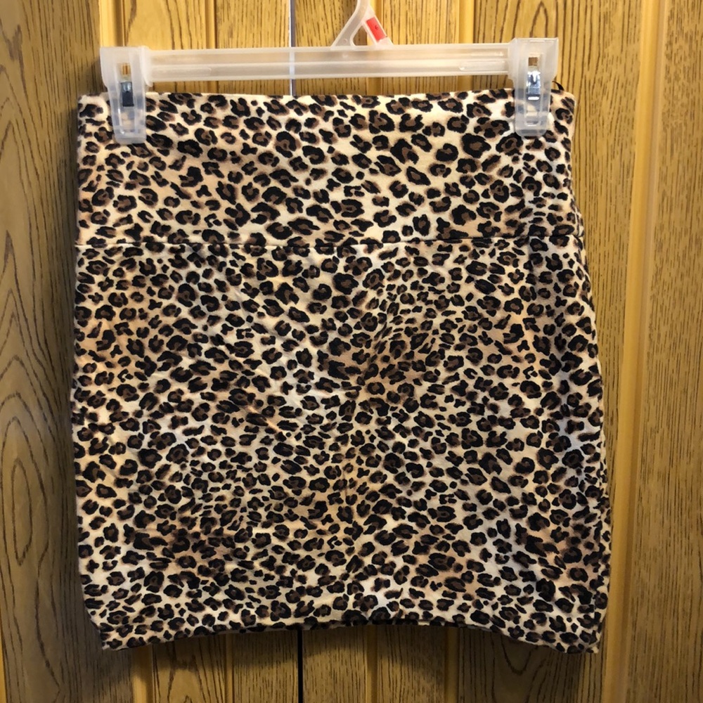 ❌SOLD❌ Cheetah print skirt